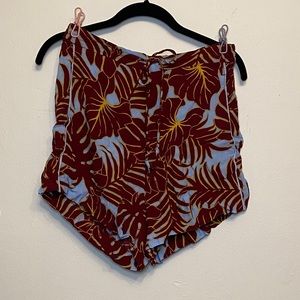 Loose fit summer shorts